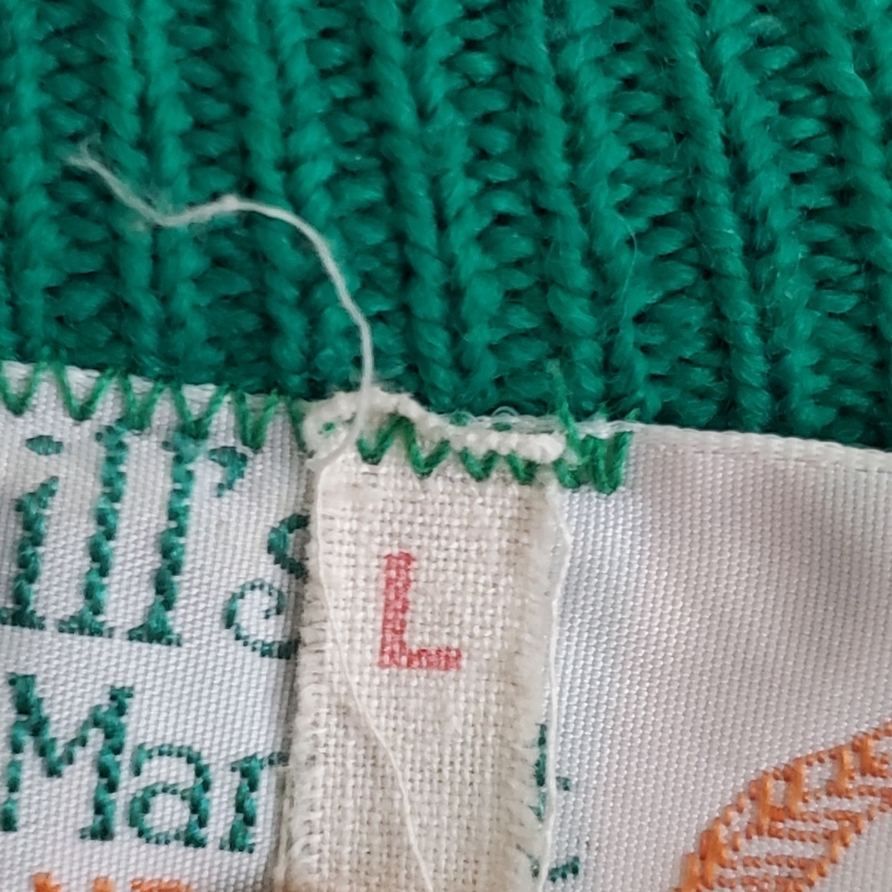 VINTAGE | St. Patrick's Lucky Shamrock Scoop Neck Sweater (Size L) - Picture 8 of 11
